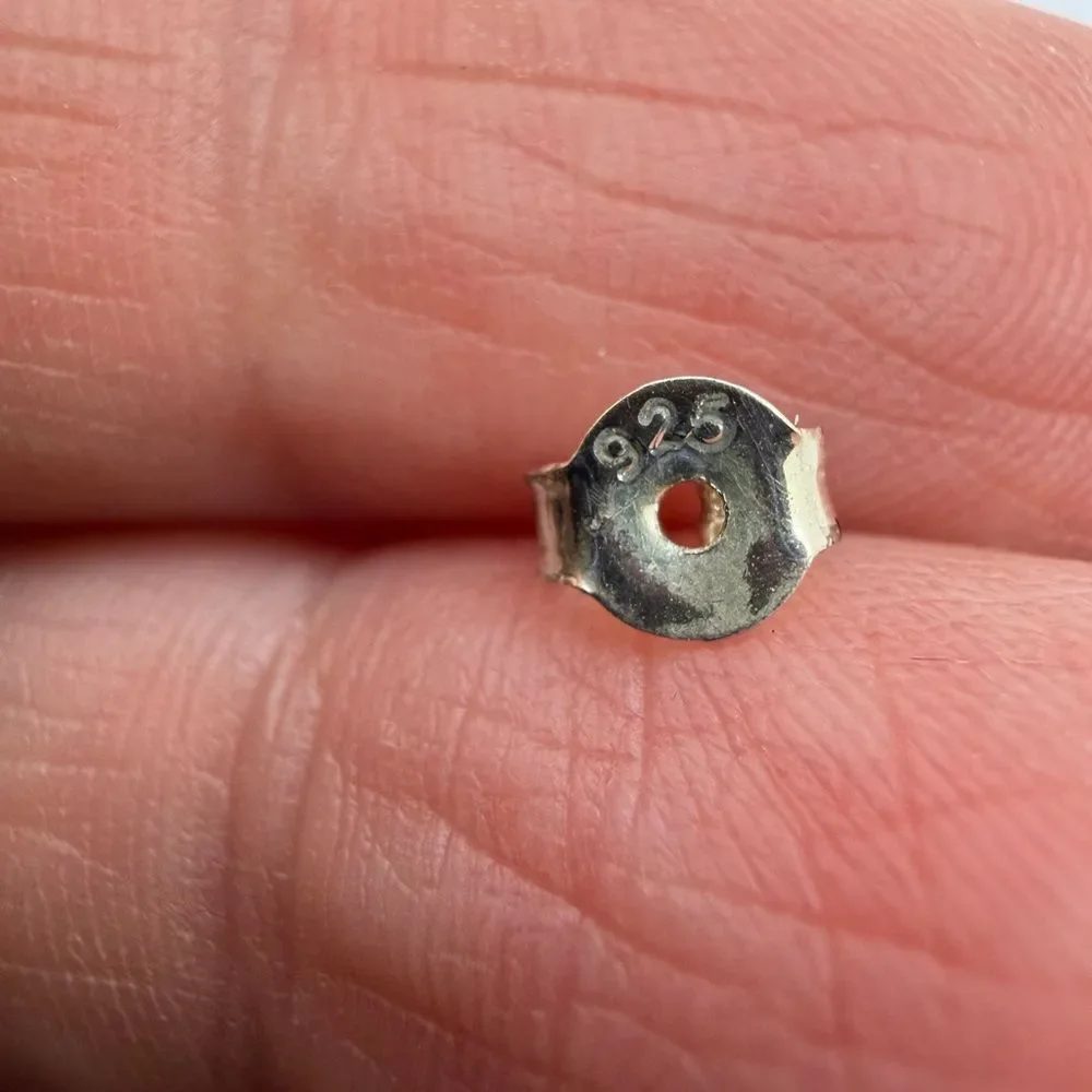Sterling Silver, 7mm‎ genuine pearl stud earrings!